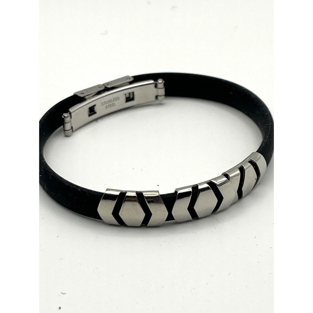 Bracelet Stainless Steel & Rubber Design Clasp Black 7" Goth Inch Max Size